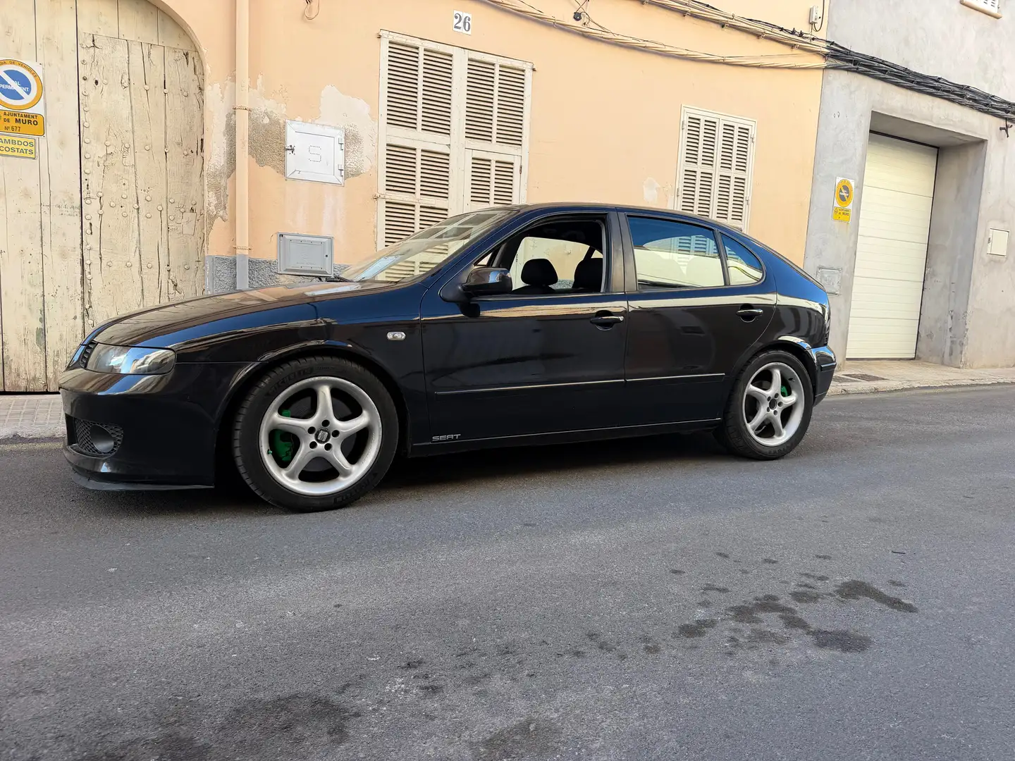 SEAT Leon León 1.8 20v T4 Sport Sport Negro - 1