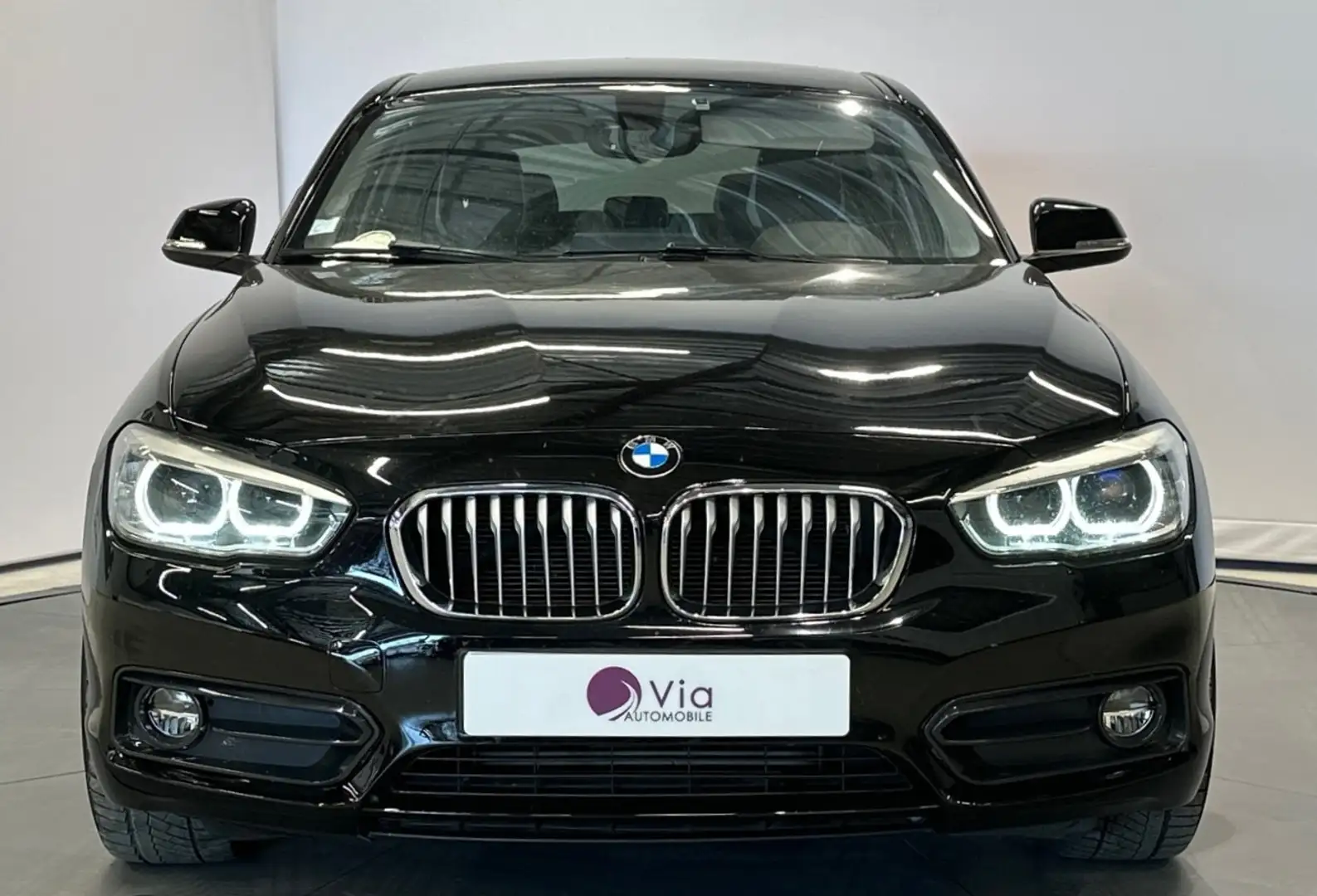 BMW 118 118d 150 Urban chic BVA8 Noir - 2