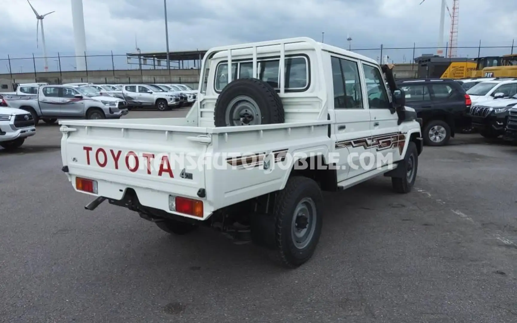 Toyota Land Cruiser GRJ DOUBLE CABIN - EXPORT OUT EU TROPICAL VERSION  Blanc - 2