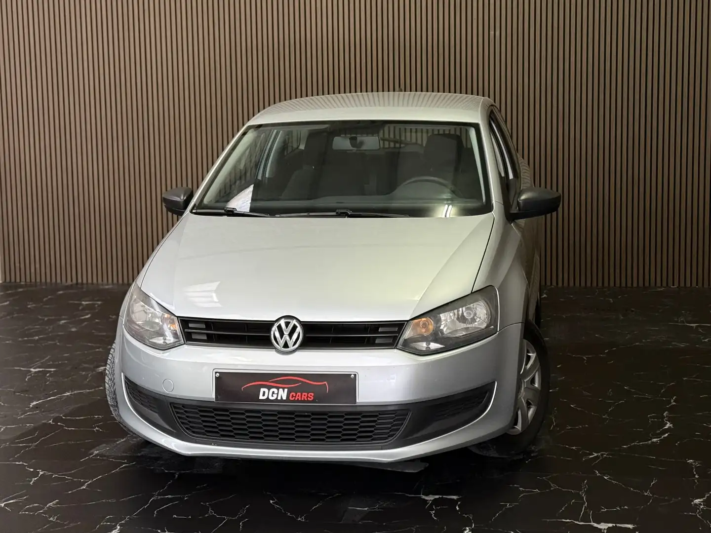Volkswagen Polo 1.2 CR TDi Comfortline DPF Gris - 1