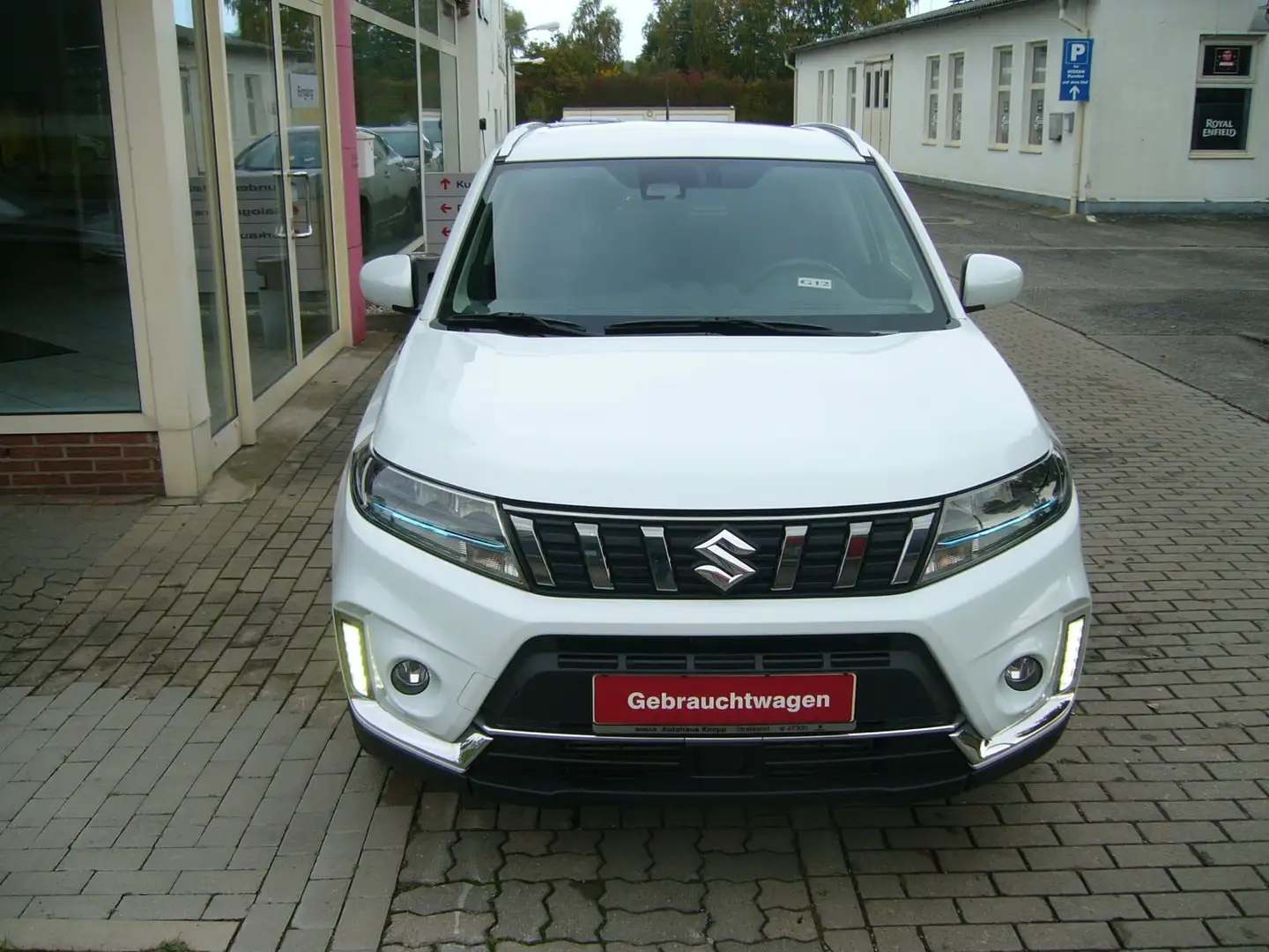 Suzuki Vitara Vitara 1.4 Boosterjet Hybrid Comfort Weiß - 2