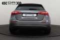 Mercedes-Benz A 180 BUSINESS SOLUTION - NAVI - 11.835km Gris - thumbnail 4