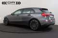 Mercedes-Benz A 180 BUSINESS SOLUTION - NAVI - 11.835km Gris - thumbnail 3