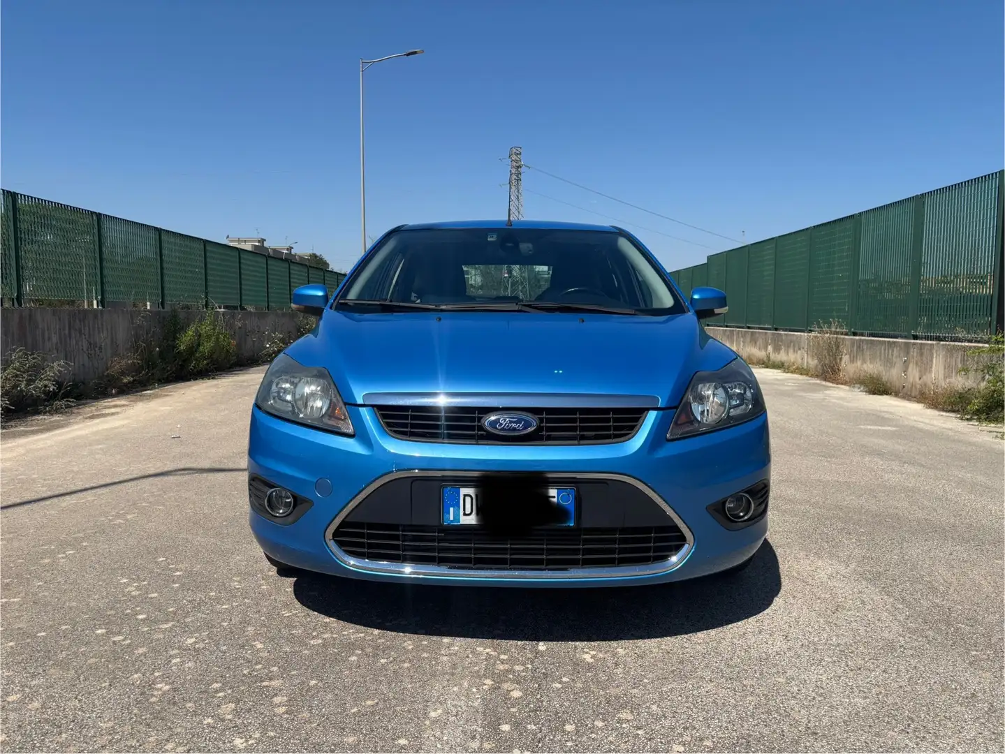 Ford Focus 5p 1.6 tdci Titanium 90cv - 1