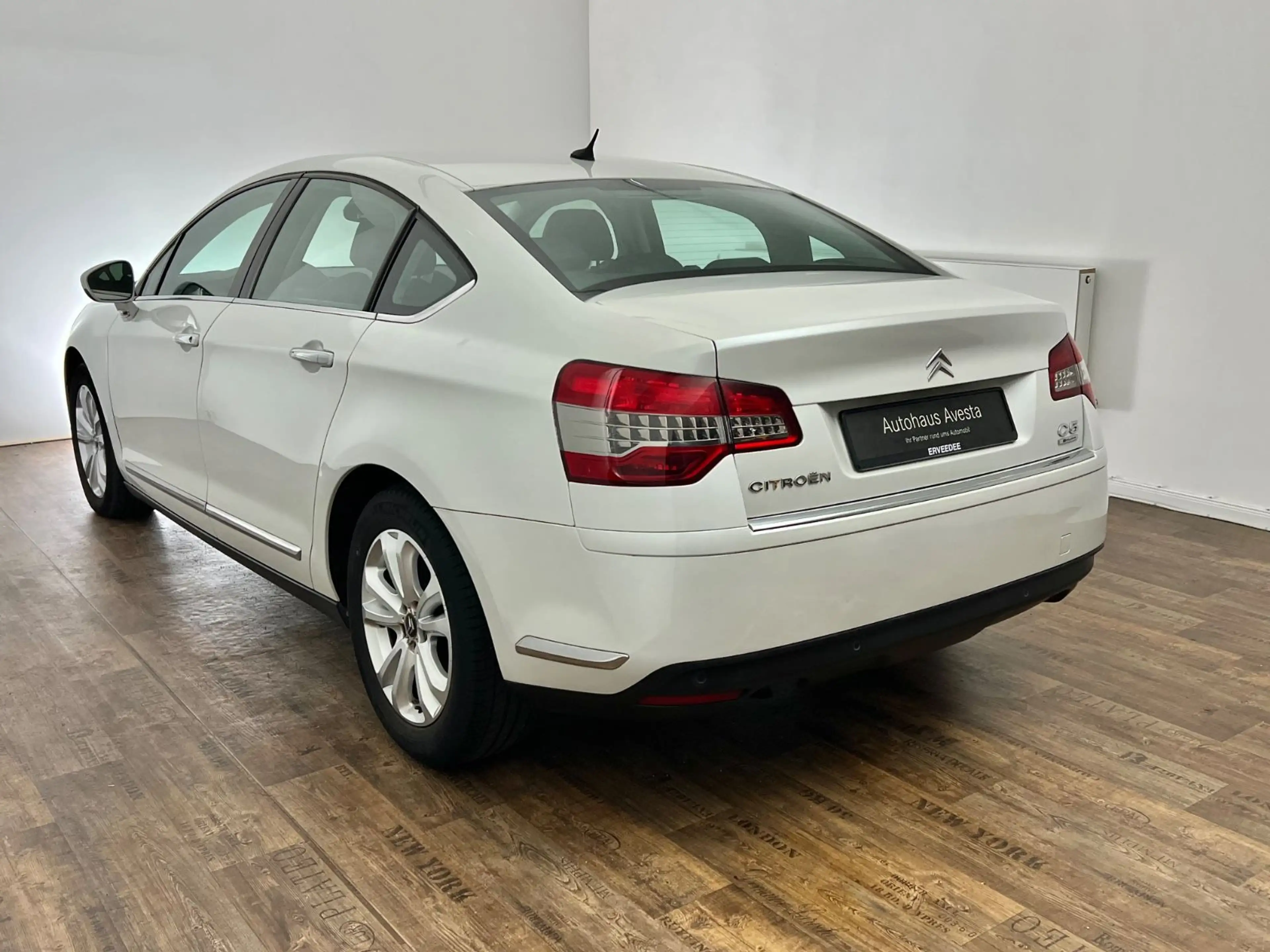 Citroen C5 / NUR 51.tKM / RENTNER/ 1.HD / EXCLUSIVE / — photo 4