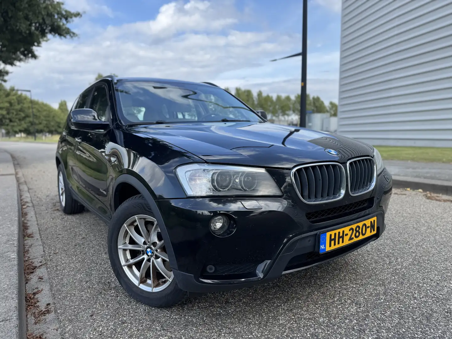 BMW X3 xDrive20i 2013 / Stoelverwarming / Inruil Mogelijk Zwart - 2