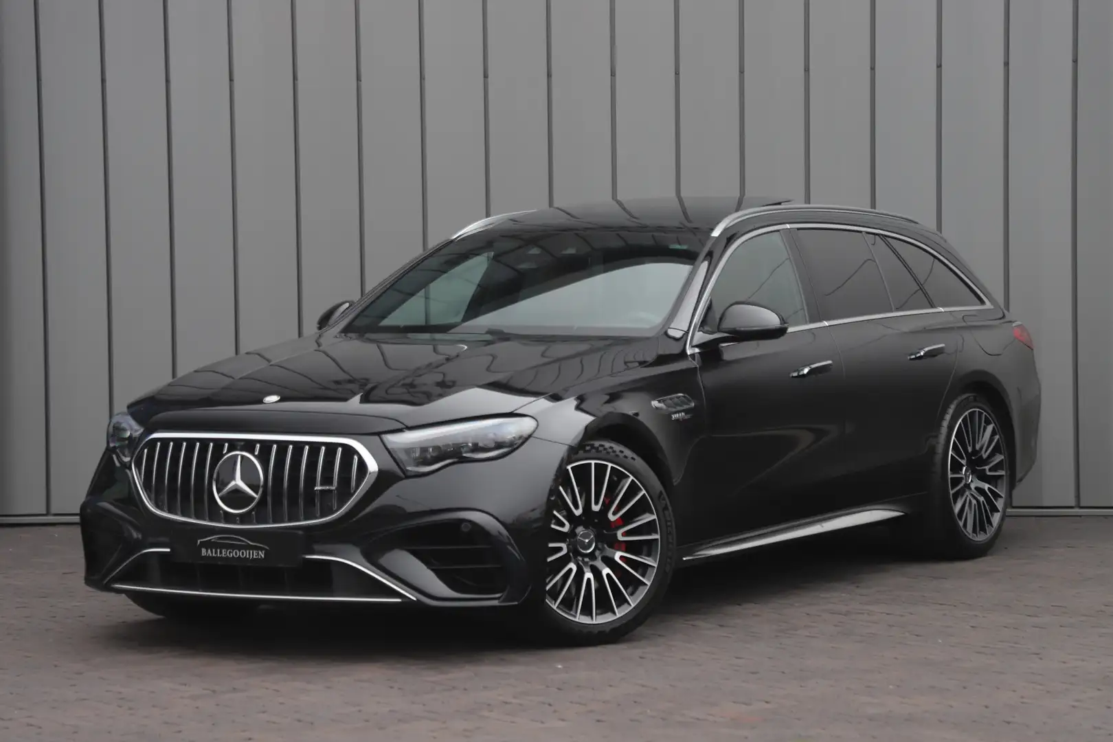 Mercedes-Benz E 53 AMG Estate 4MATIC+ | 612PK | Hyperscreen | Achterasbes Schwarz - 1