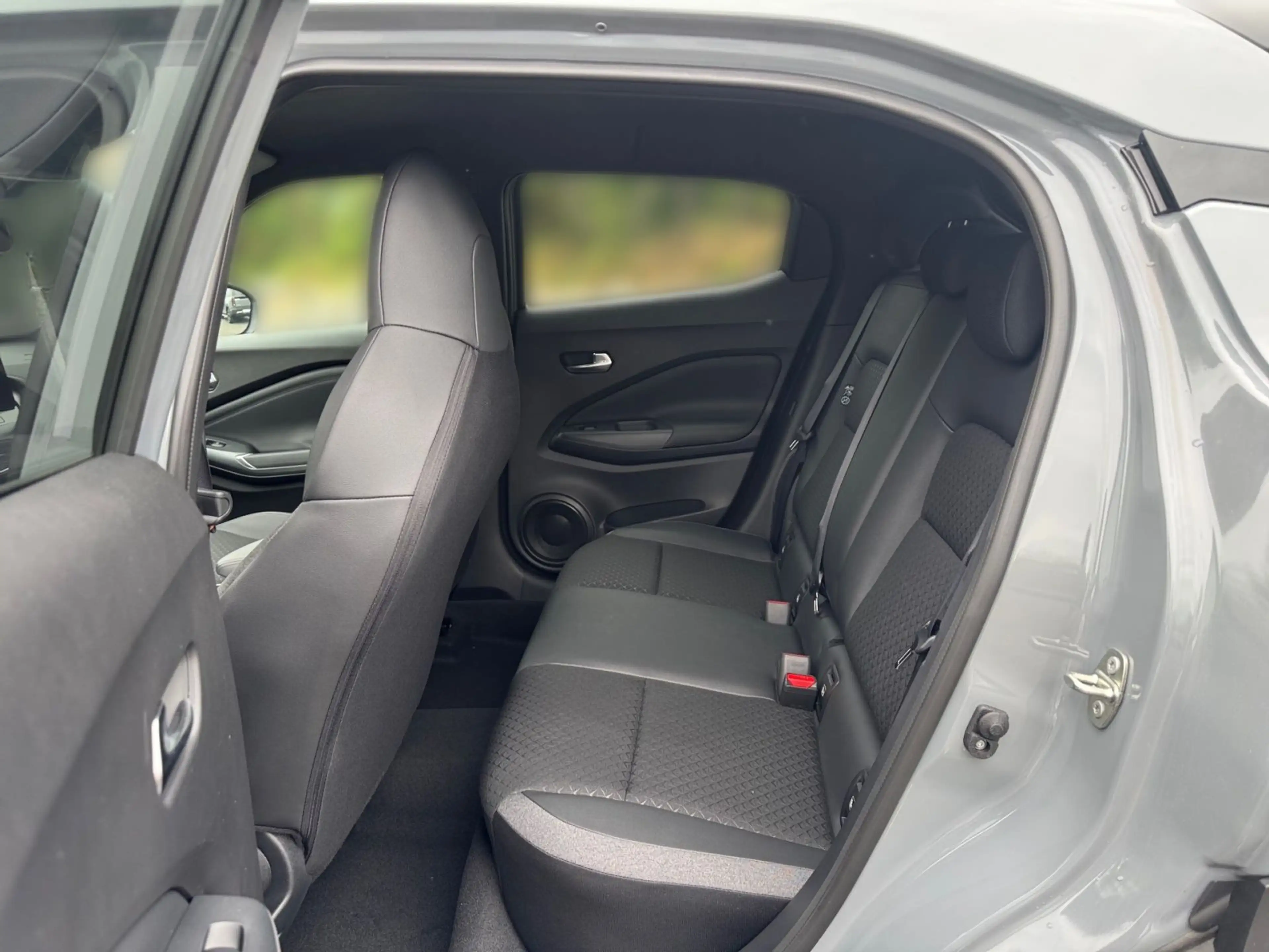 Nissan Juke N-Connecta — photo 9