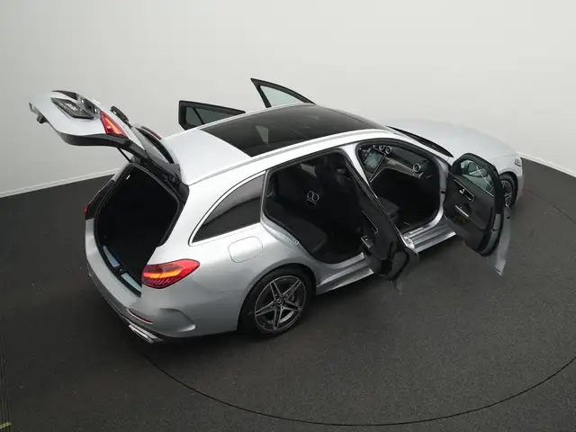 Mercedes-Benz C-Class view 15
