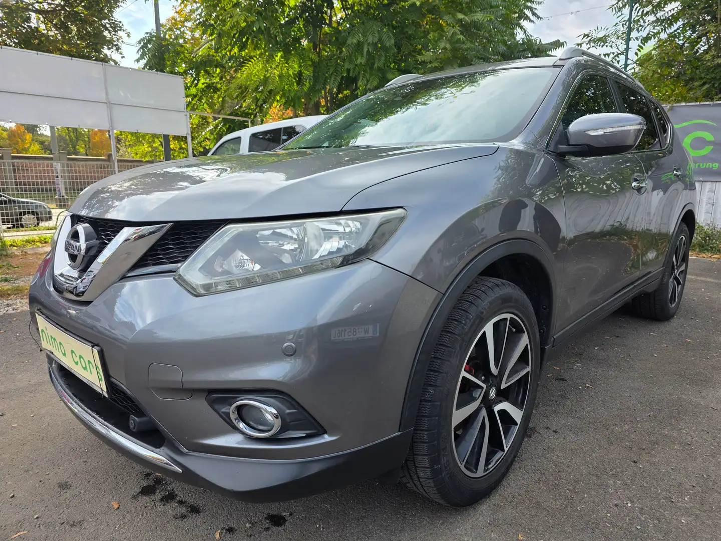 Nissan X-Trail Visia Grau - 2
