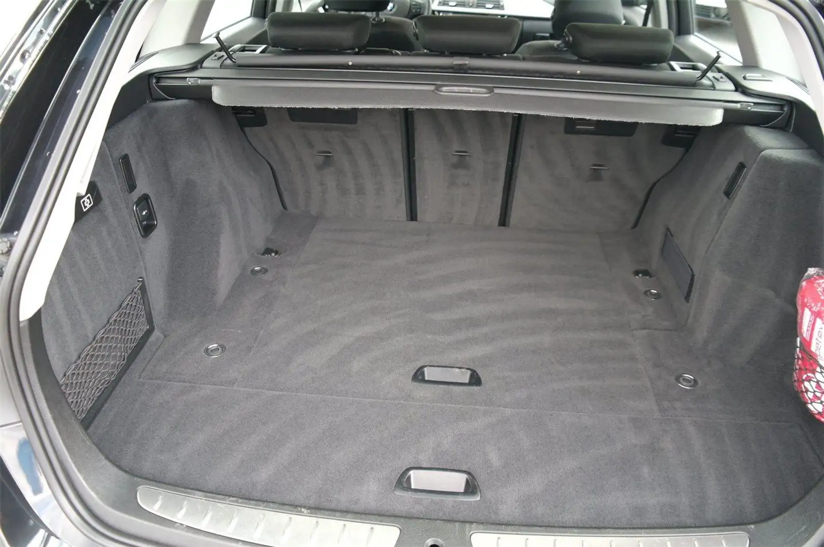 BMW 316 d Schwarz - 2