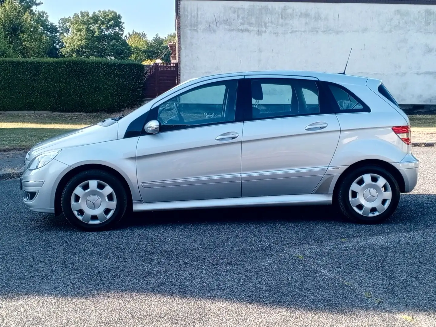 Mercedes-Benz B 200 B -Klasse B 200*wenig km*1 Hand*Klima Argent - 2