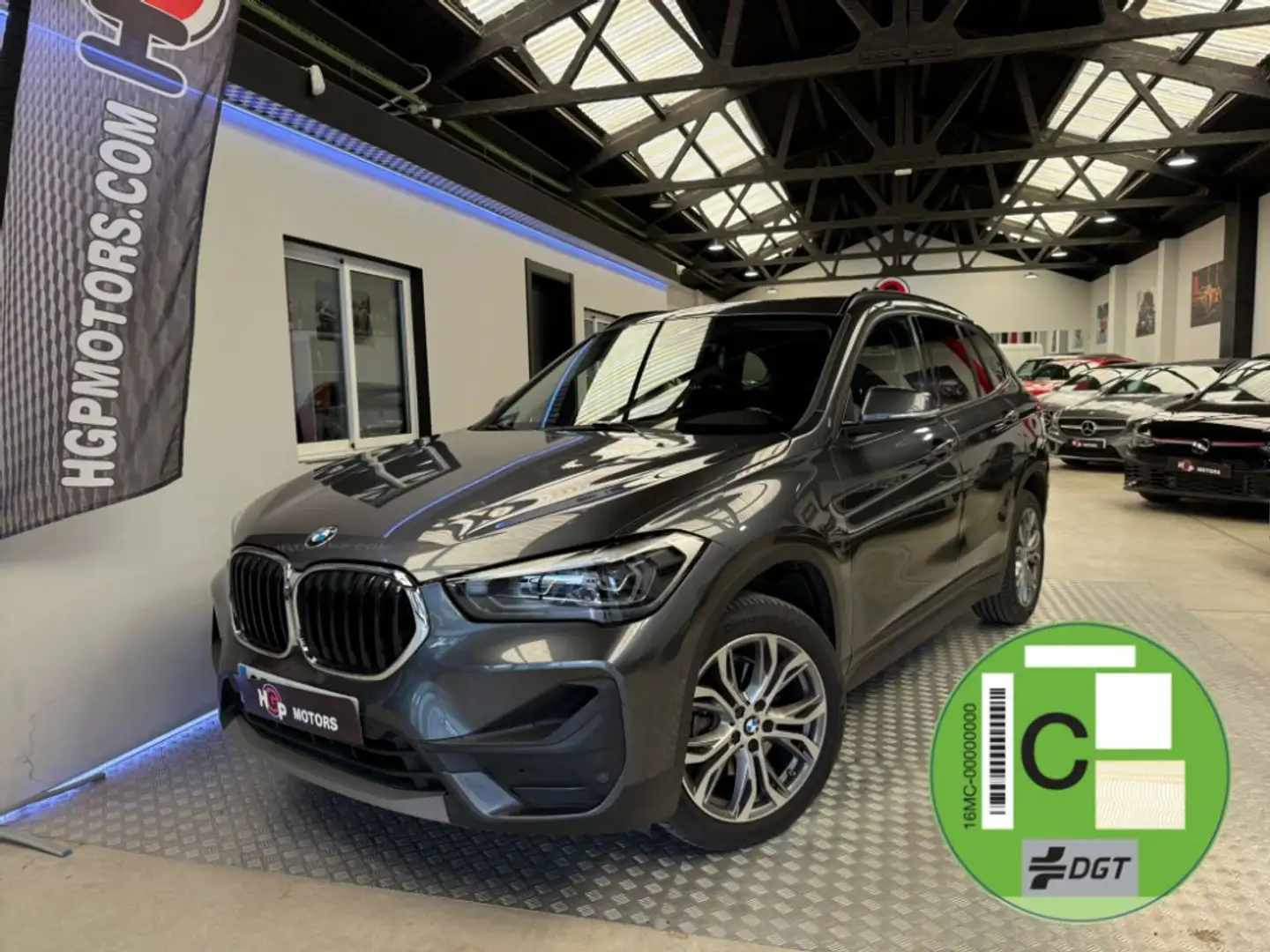 BMW 116 sDrive 18i Advantage Grigio - 1