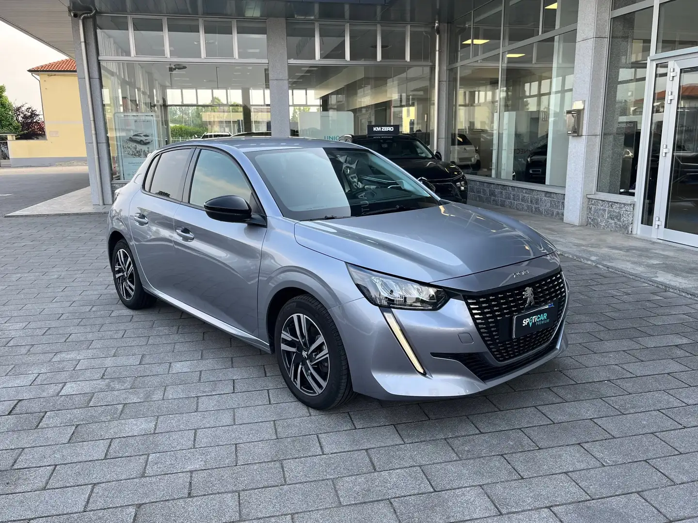 Peugeot 208 1.2 PureTech 100cv ALLURE PACK AZIENDALE Argento - 1