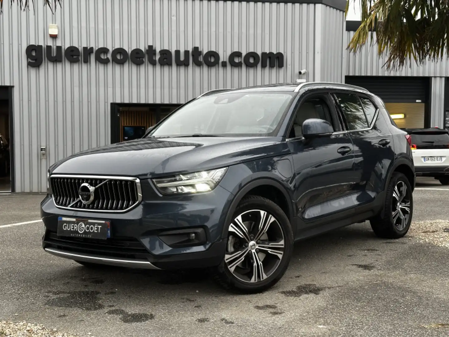 Volvo XC40 T5 RECHARGE 180 + 82CH INSCRIPTION LUXE DCT 7 Синий - 2