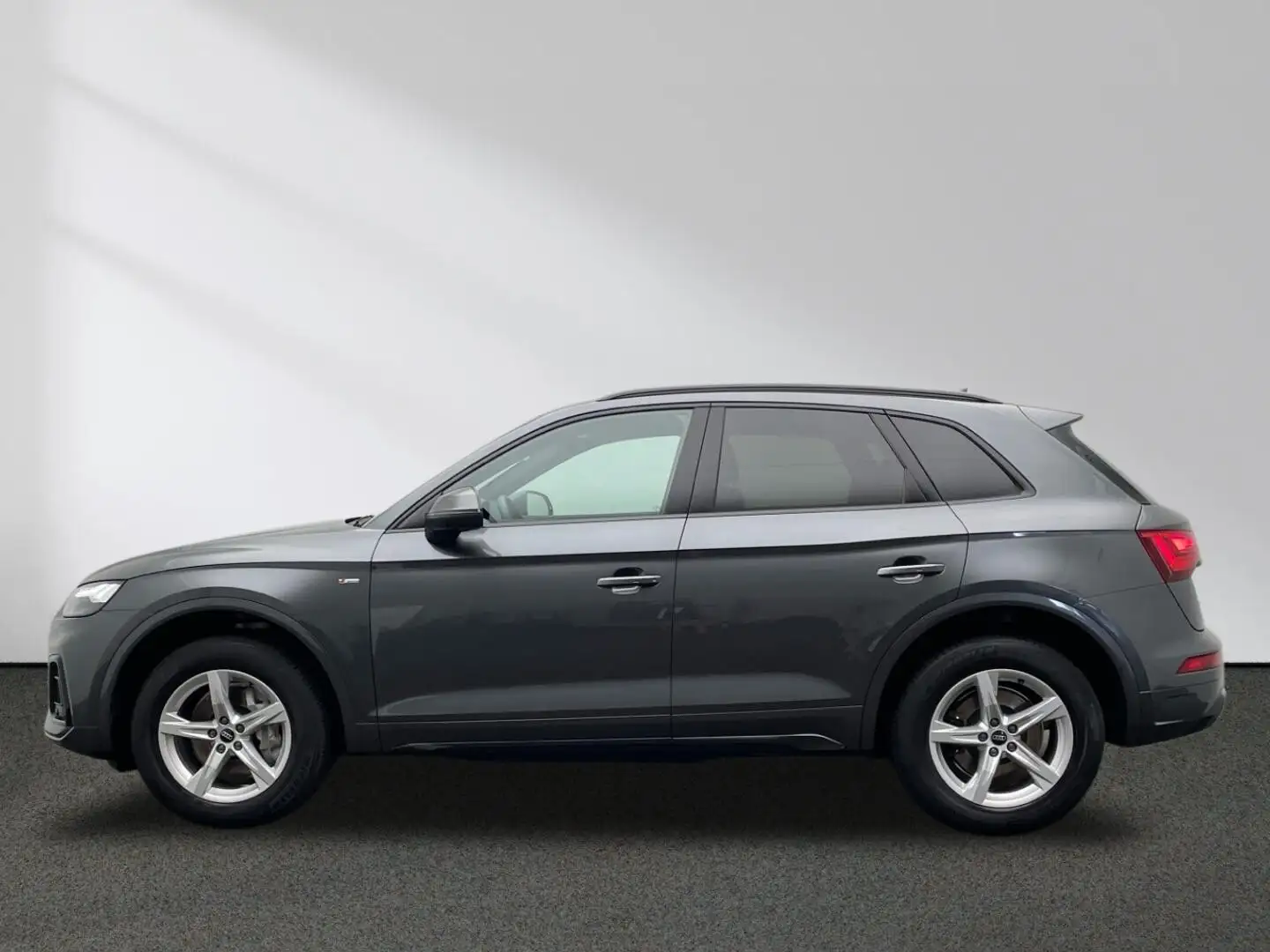 Audi Q5 40 TDI quattro S line MMI Navi Matrix AHK Grau - 2