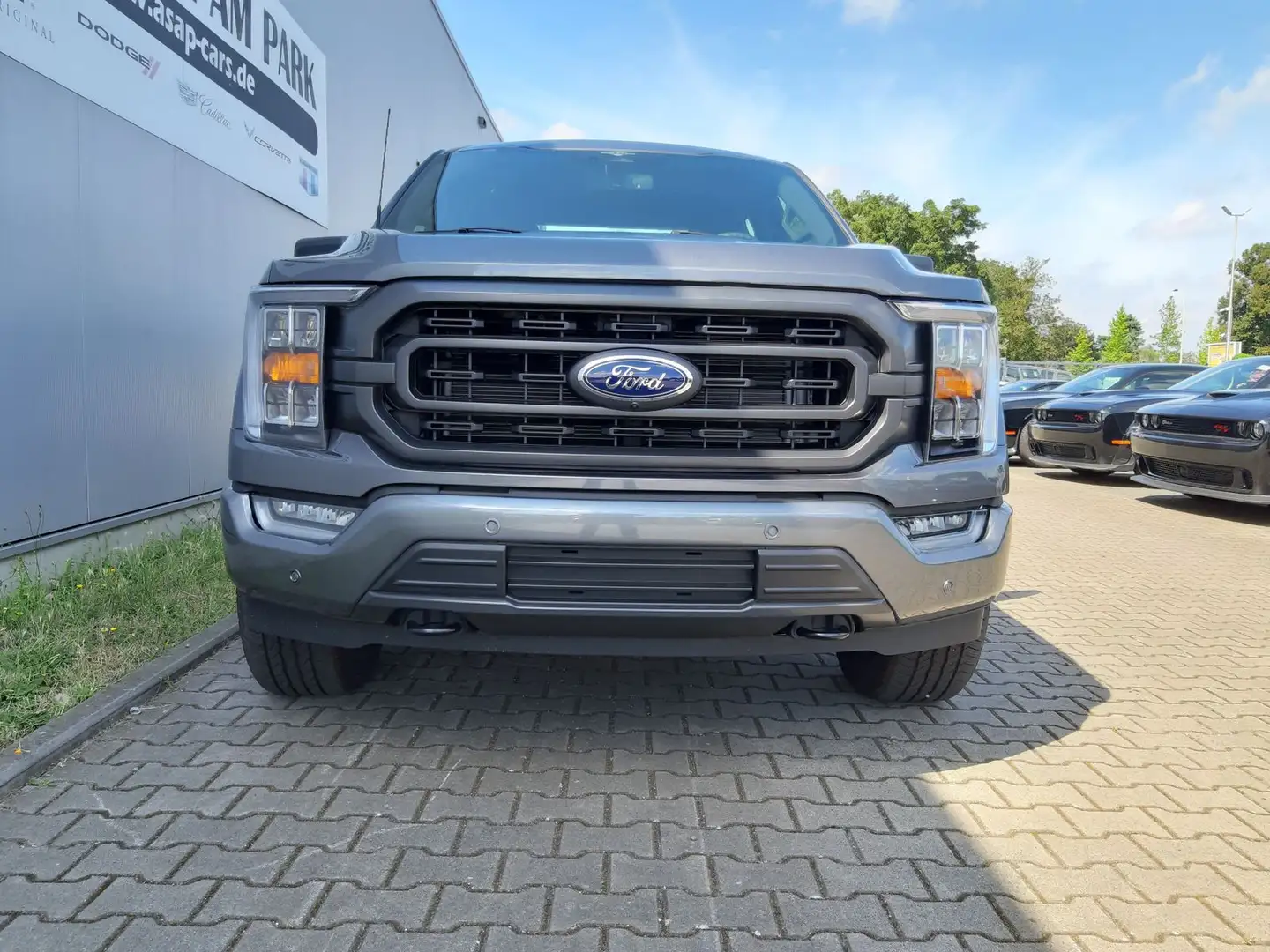 Ford F 150 F-150 XLT 5.0 V8 mit LPG Gasanlage Grau - 2