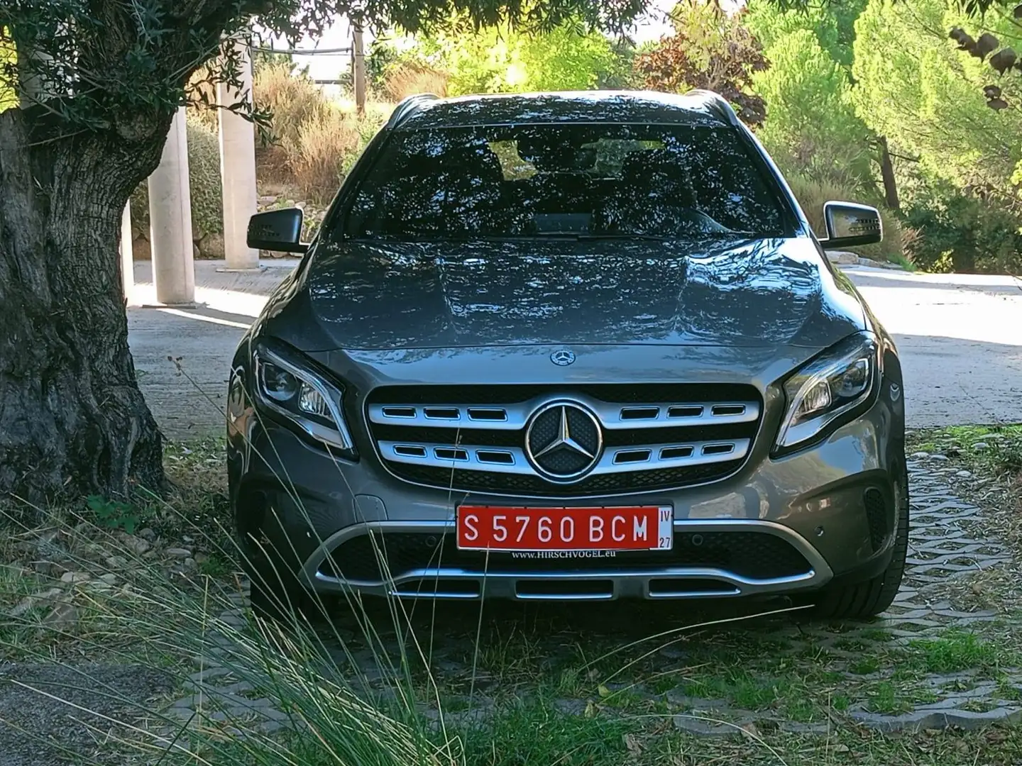 Mercedes-Benz GLA 200 GLA 200 Gris - 1
