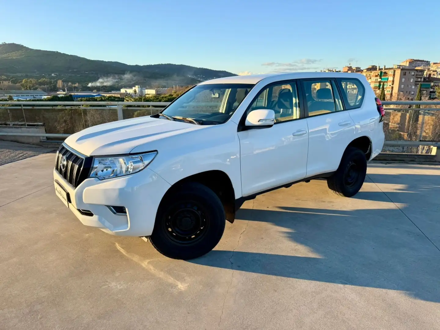 Toyota Land Cruiser D-4D GX Blanco - 2