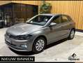 Volkswagen Polo 1.0 TSI Comfortline 96 PK. Adaptive-cruise. NAVI. Gris - thumbnail 1