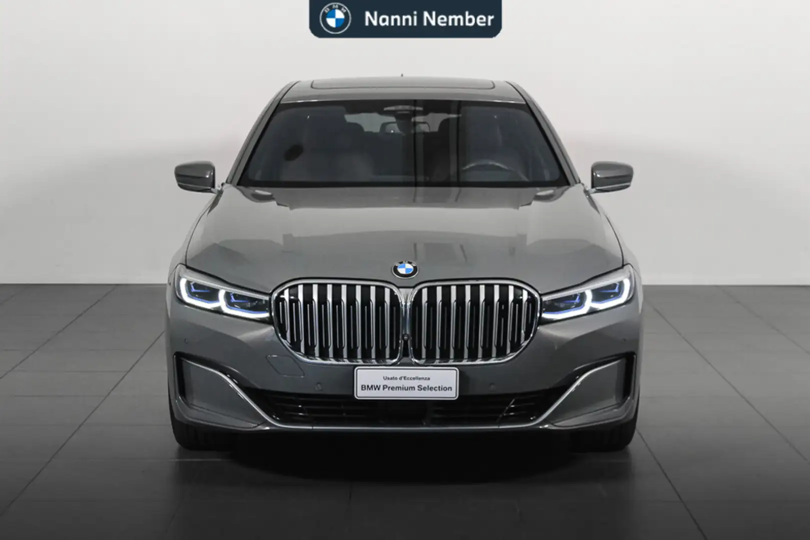 BMW 750 750d xDrive Grijs - 2