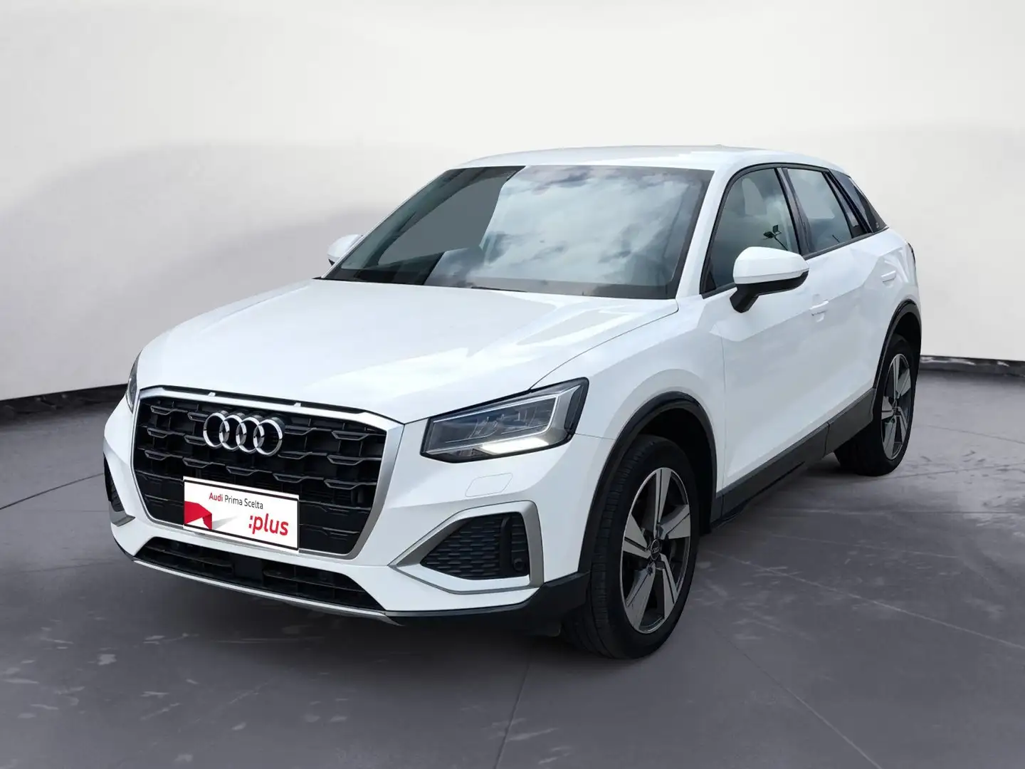 Audi Q2 30 TDI Admired Advanded Blanc - 1