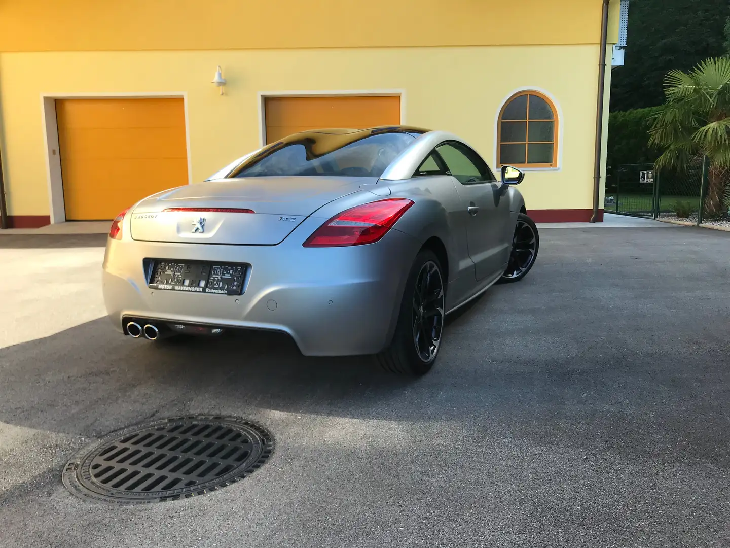 Peugeot RCZ RCZ 1,6 THP 200 Asphalt Asphalt Silber - 2