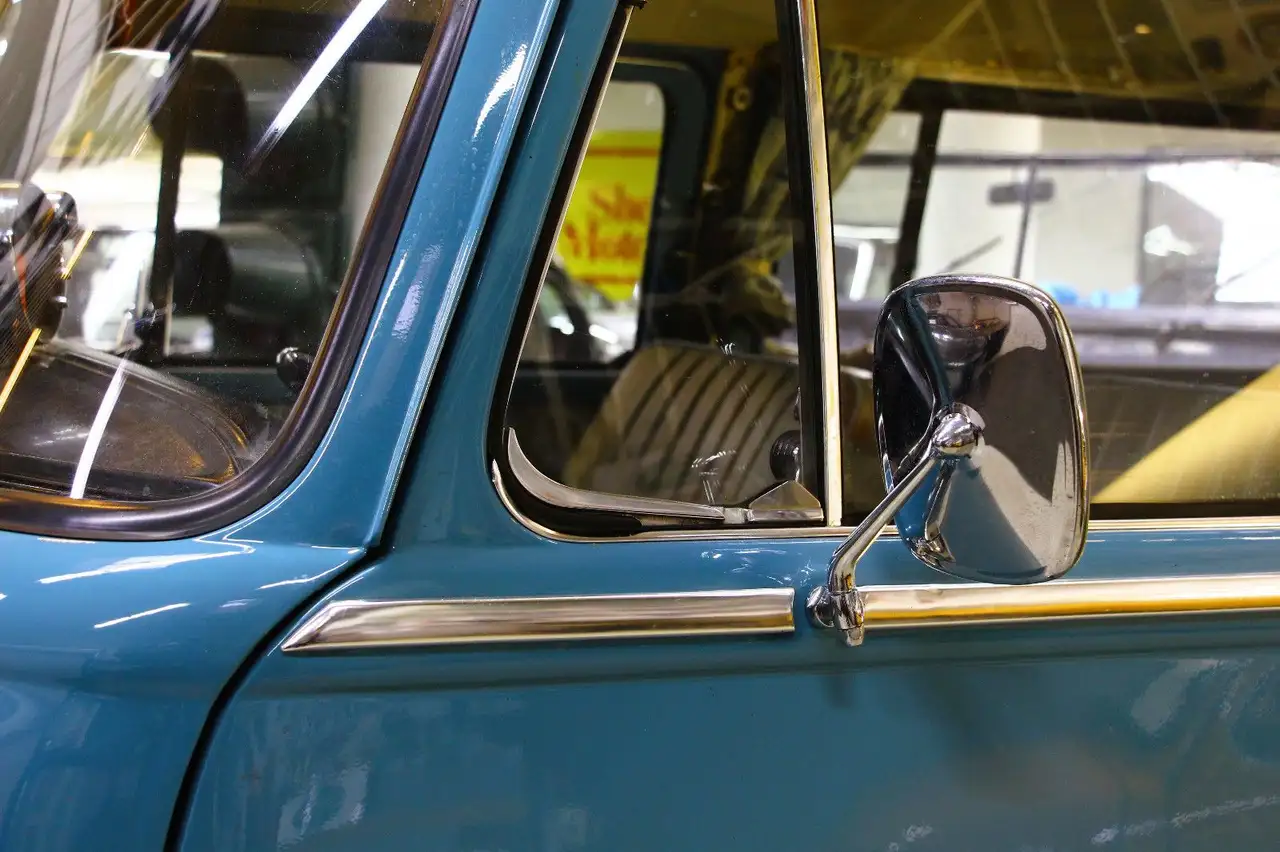 Volkswagen T2 a Deluxe Campervan, foto 12