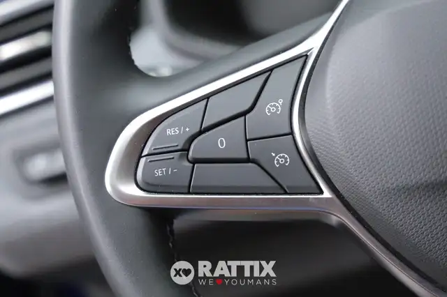 Renault Clio view 11