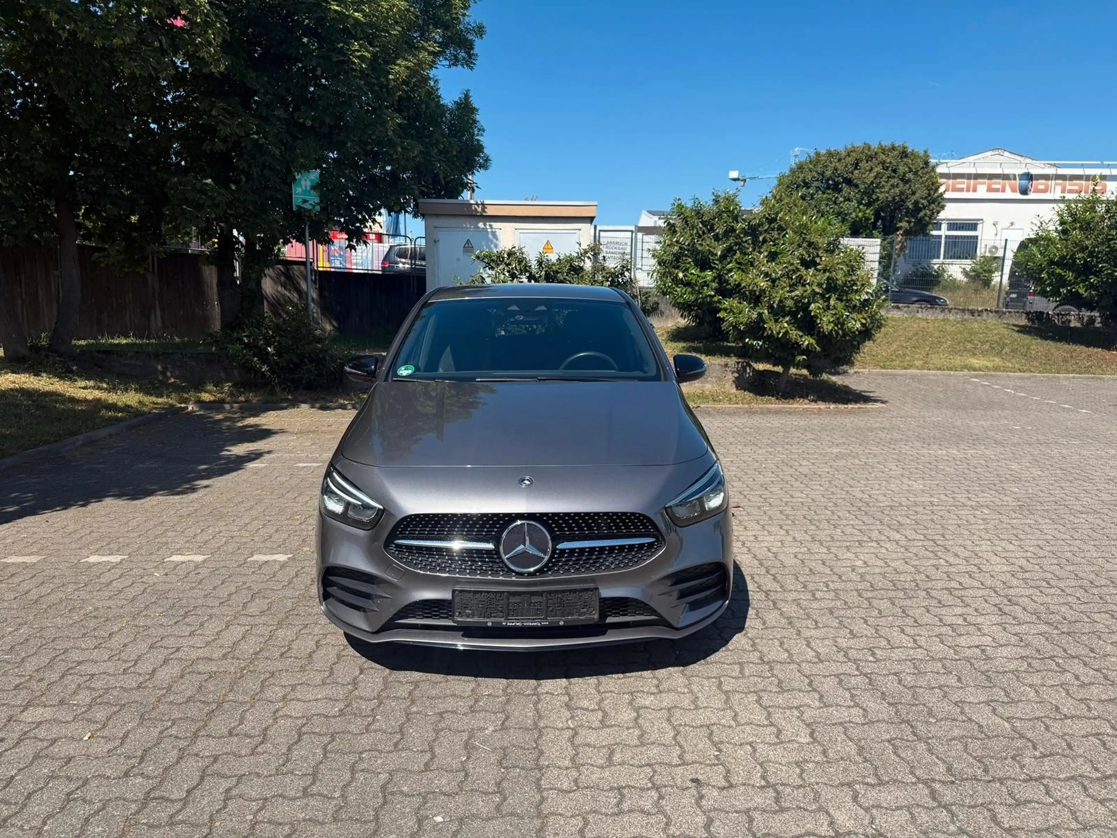 Mercedes-Benz B 250 B250 4Matic AMG Line/LED/Alcantara/Kamera/Autom — photo 3