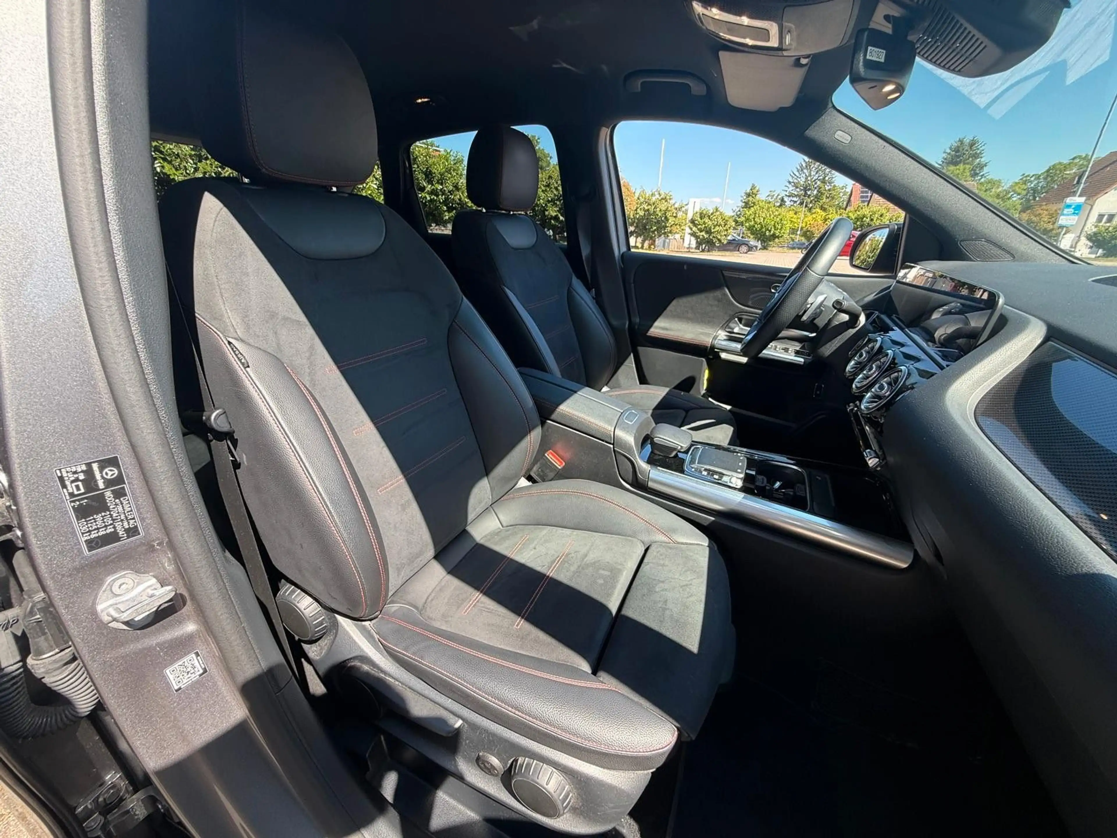 Mercedes-Benz B 250 B250 4Matic AMG Line/LED/Alcantara/Kamera/Autom — photo 15