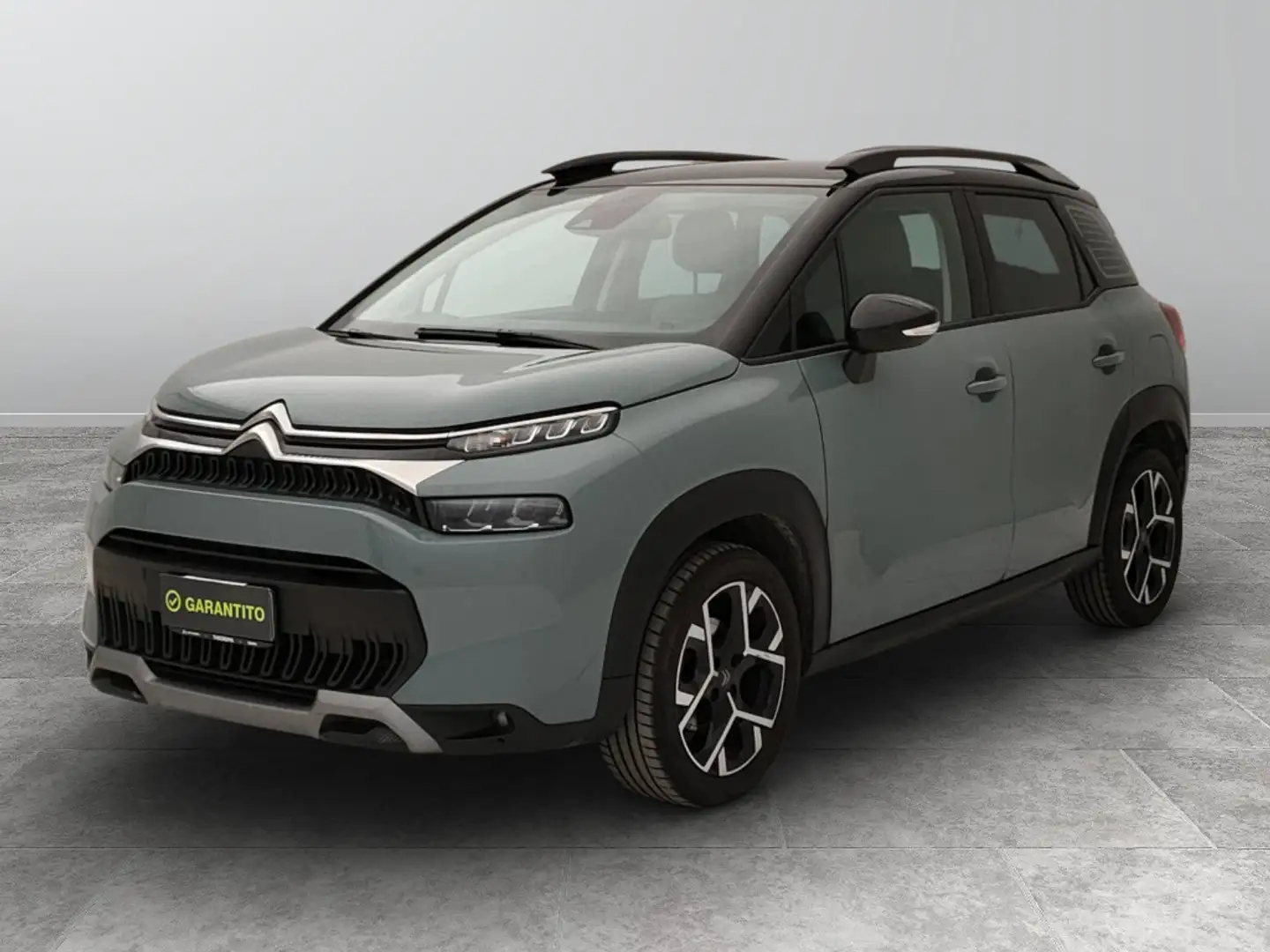 Citroen C3 Aircross 1.2 PureTech Shine Pack Grijs - 1