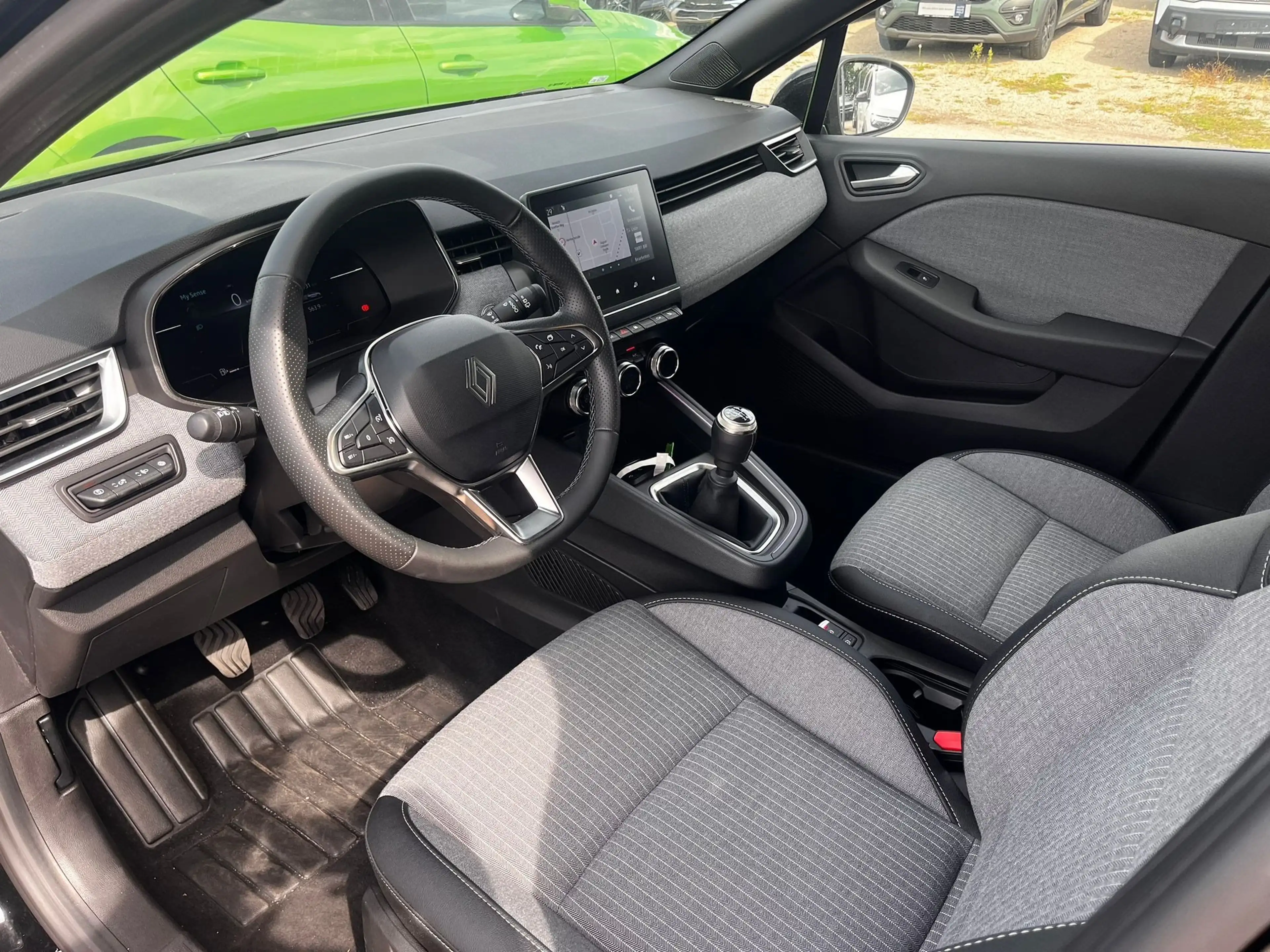 Renault Clio V Techno Allwetter LED — photo 5