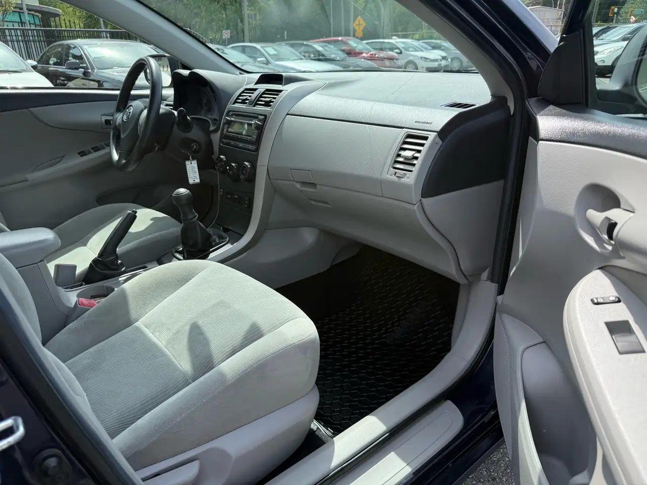 Toyota Corolla снимка Toyota Corolla