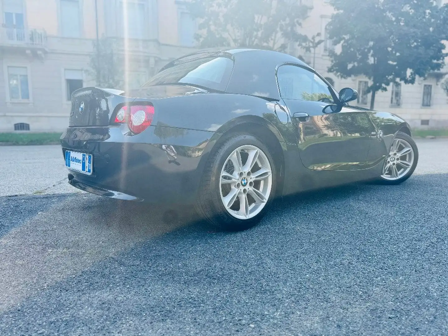 BMW Z4 2.2i ONE OWNER/FIRST PAINT/ONLY KM 54000 HARD TOP! Schwarz - 2
