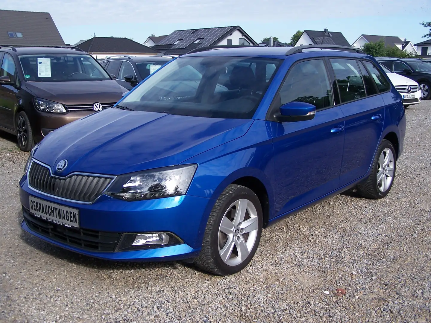 Skoda Fabia Combi Style 1.0 TSI Blau - 1