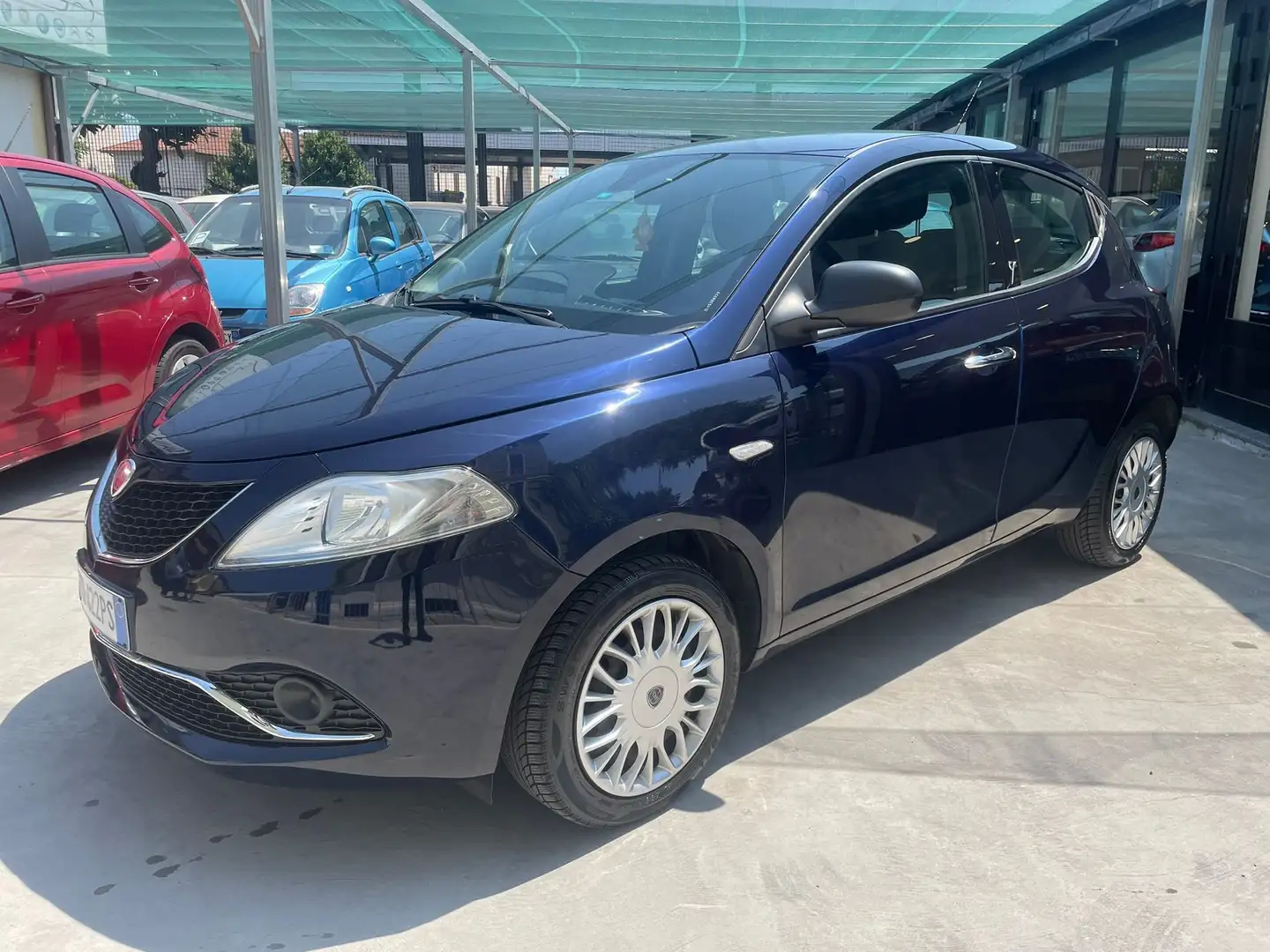 Lancia Ypsilon Ypsilon 1.2 Gold 69cv my16 Blu/Azzurro - 1