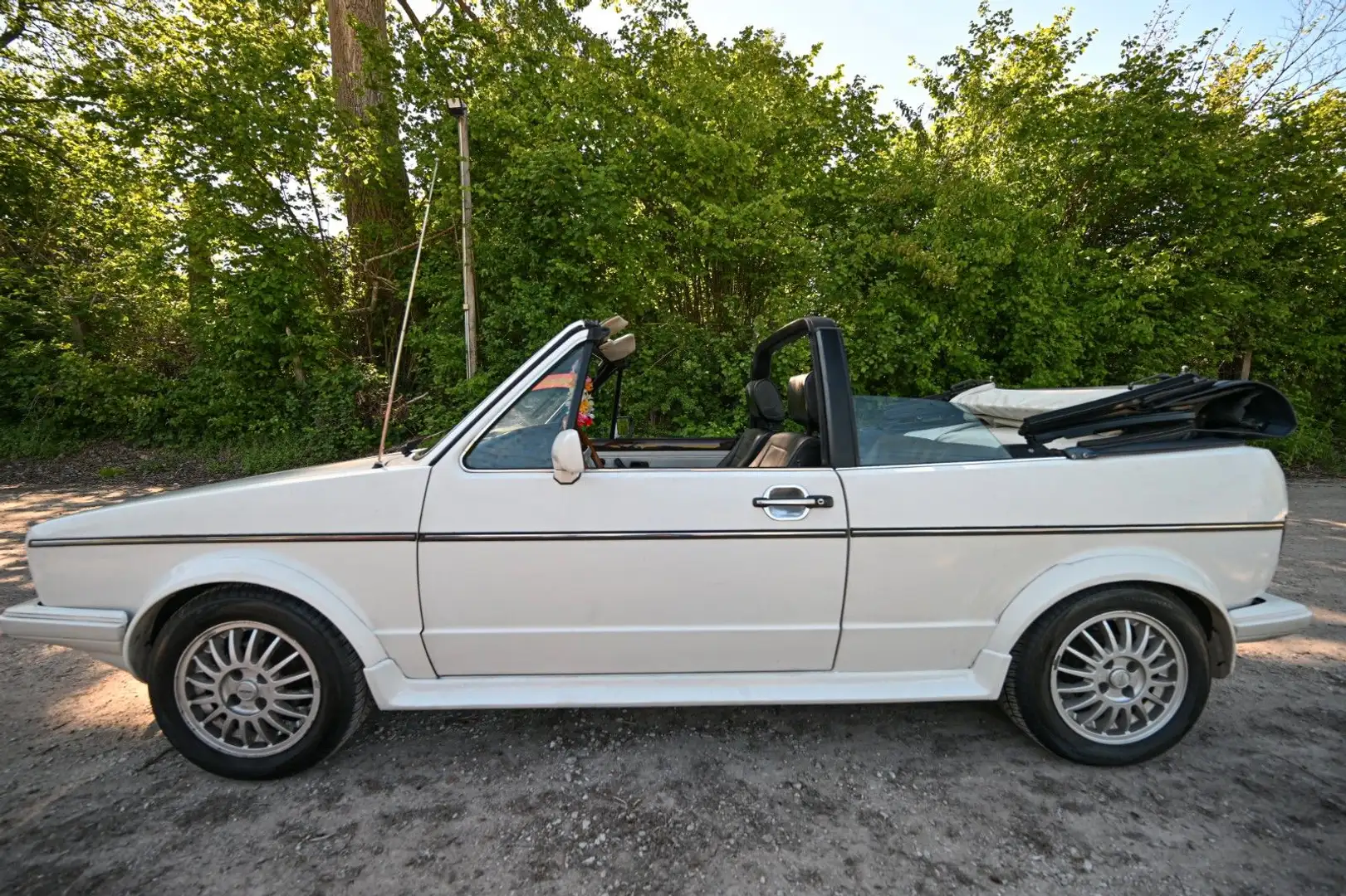 Volkswagen Golf 1 - Cabrio , 1.8 ltr. , Autom. , Rarität !! Alb - 2