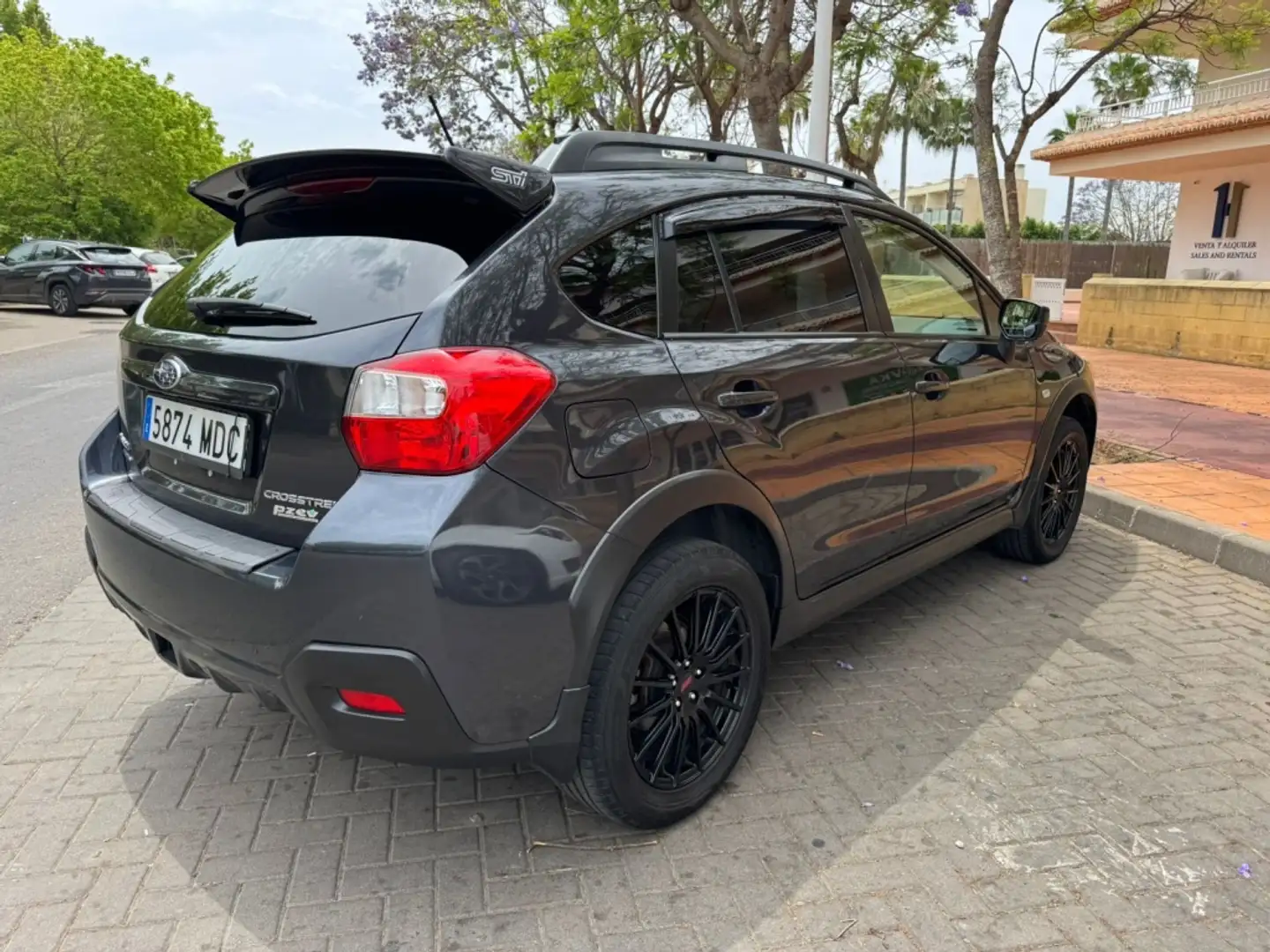 Subaru XV 2.0 Executive CVT Lineartronic Negro - 2