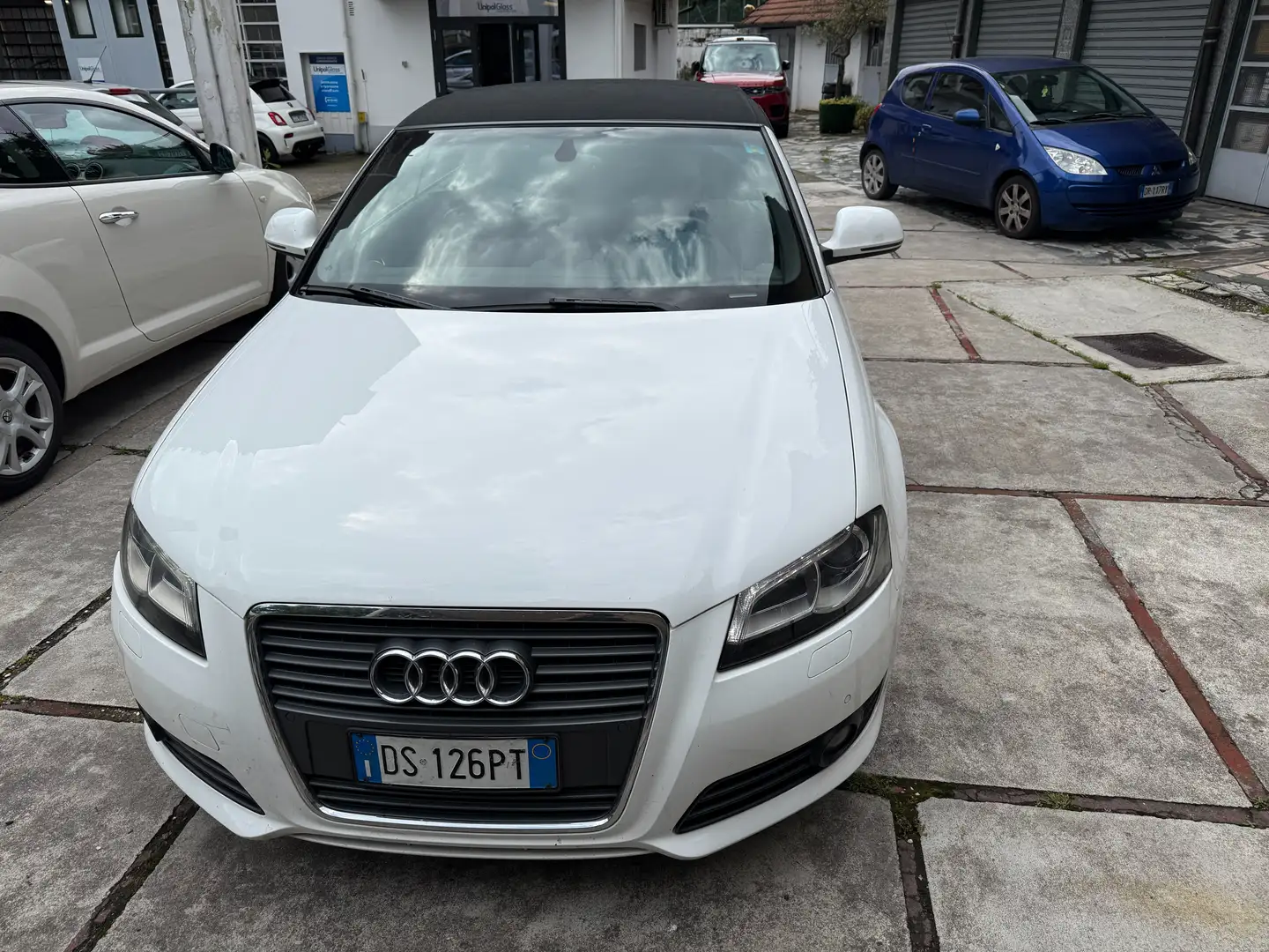 Audi A3 A3 Cabrio 2.0 tdi Ambition s-tronic Auto in arrivo Blanco - 1