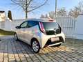 Toyota Aygo x-play touch/Klima/Kamera/Standheizung/TÜV Argent - thumbnail 9
