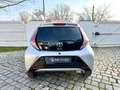 Toyota Aygo x-play touch/Klima/Kamera/Standheizung/TÜV Argent - thumbnail 13