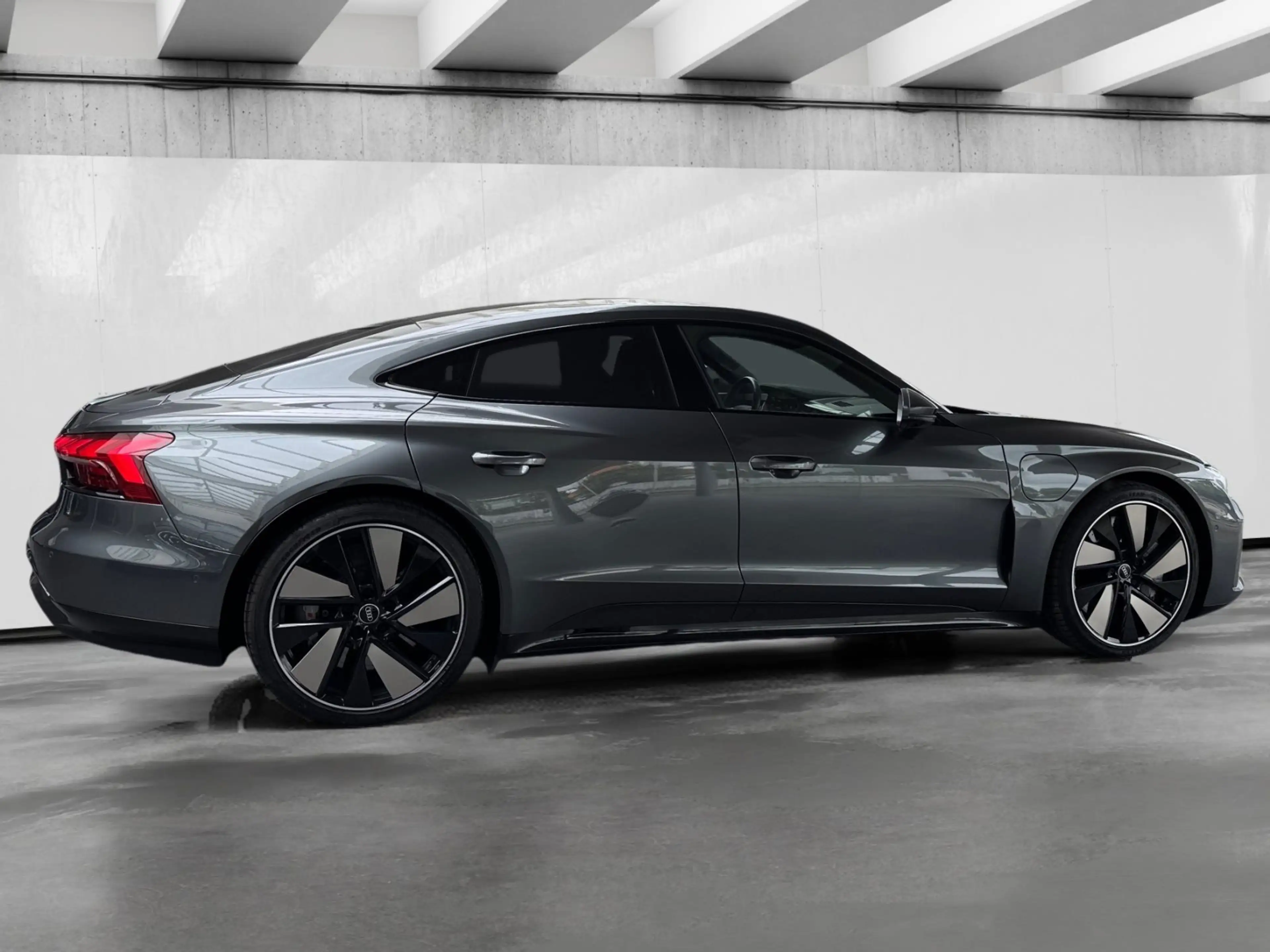 Audi RS e-tron GT quattro MATRIX/ALLRADLENK/NACHTSICHT — photo 6