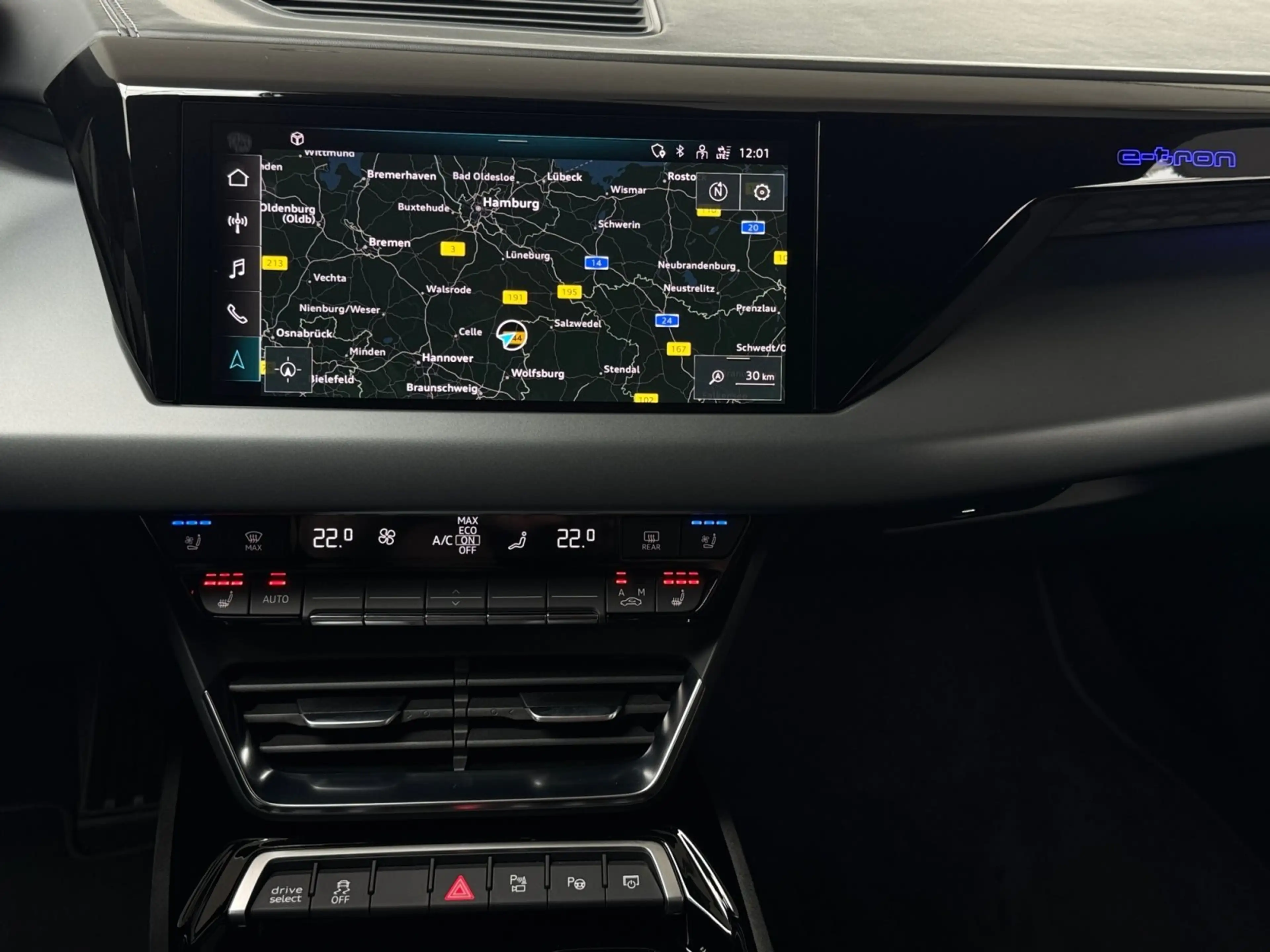 Audi RS e-tron GT quattro MATRIX/ALLRADLENK/NACHTSICHT — photo 15
