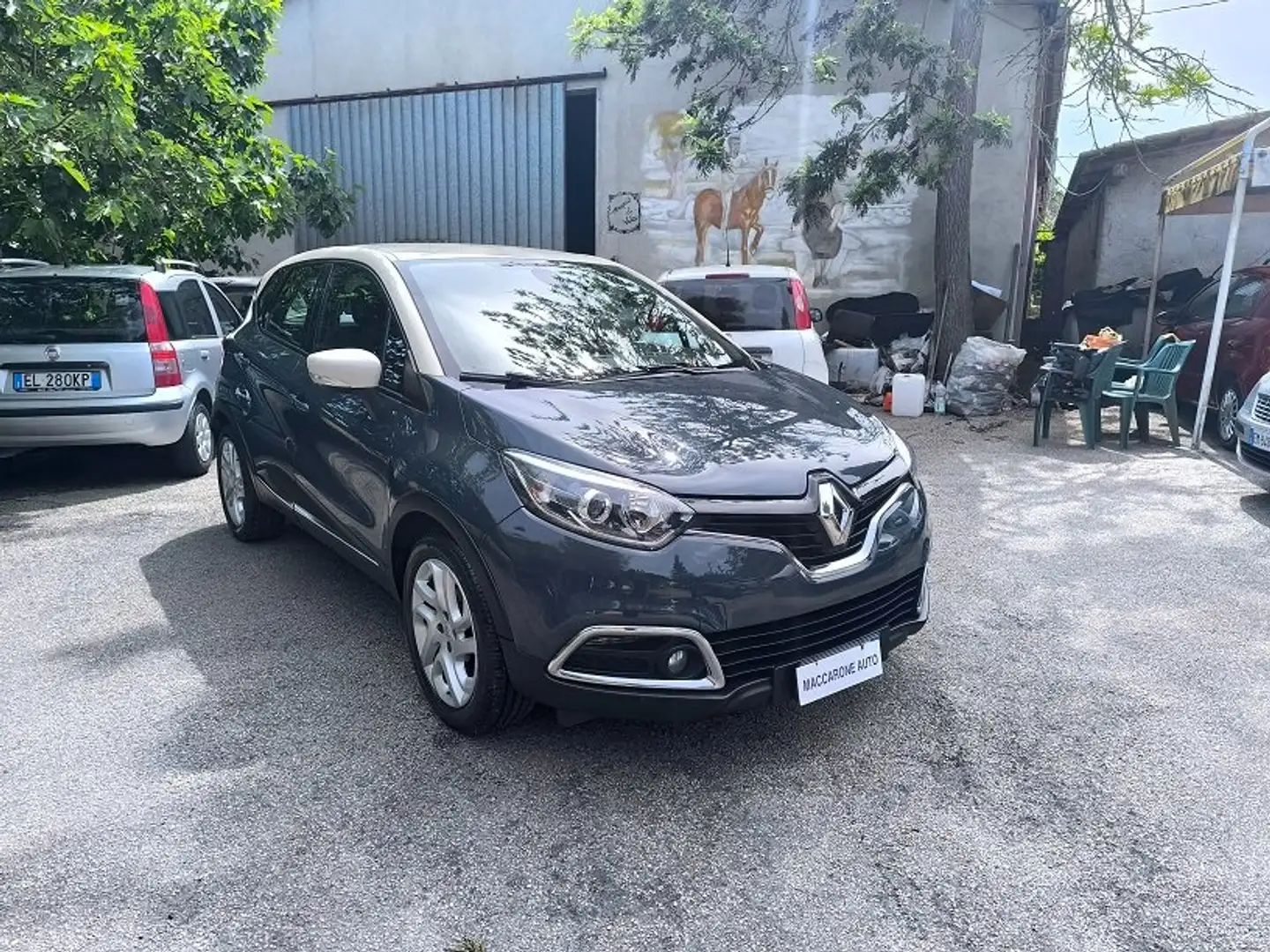 Renault Captur 1.5 dci 90 cv R-Link - 2