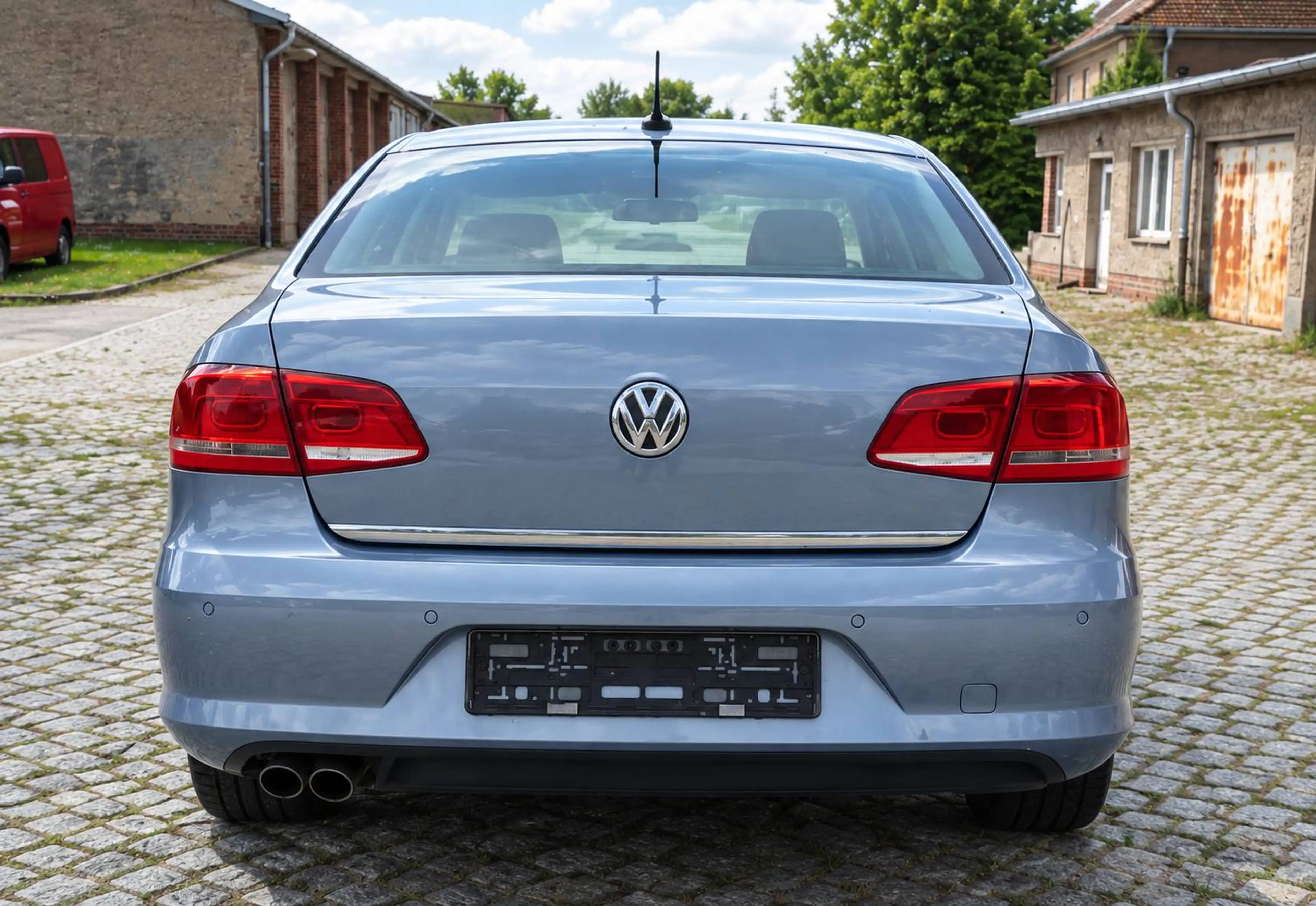Volkswagen Passat Passat 2.0 TDI DSG AUTOMATIK | 1. HAND | NAVI | SHZ | PDC | — photo 3