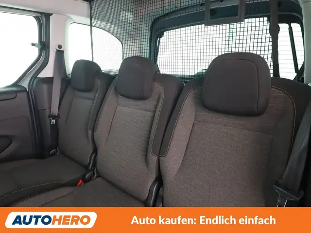 Citroen Berlingo view 14