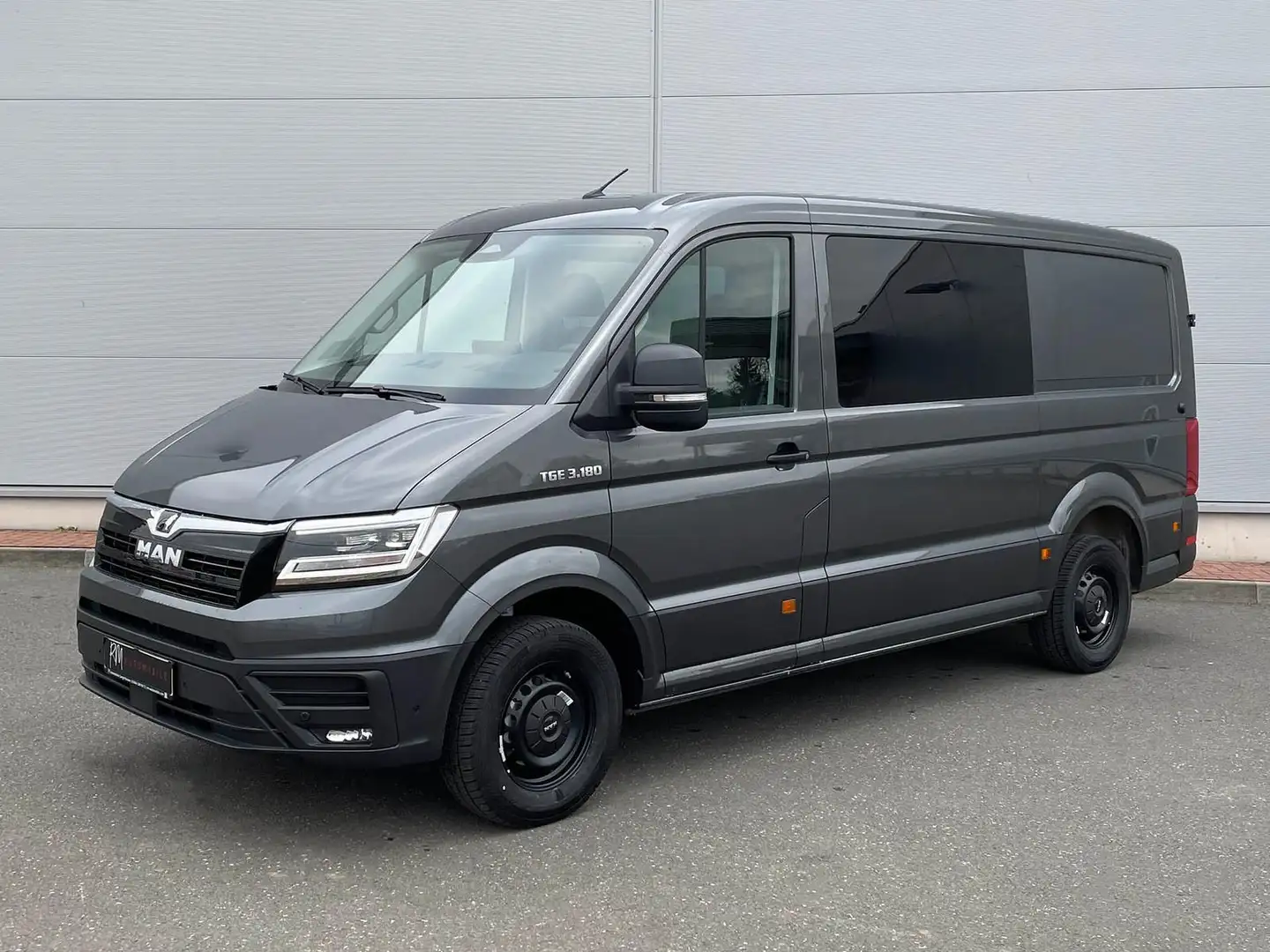 MAN TGE 3.180 L3H2 KASTEN AUTOM ACC LED AHK DAB Grau - 1