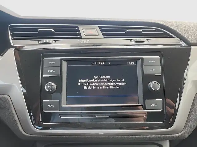 Volkswagen Touran view 21