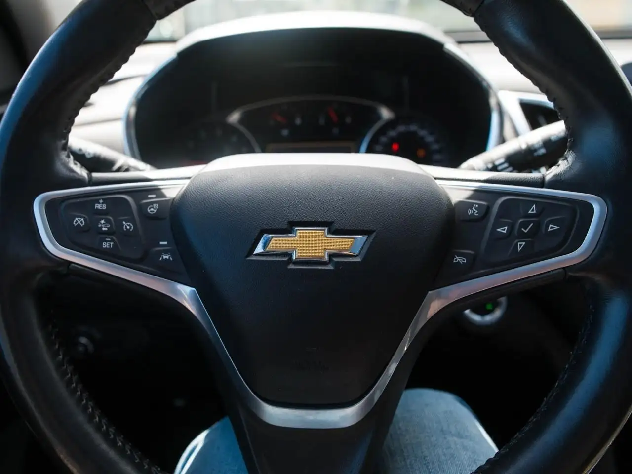 Chevrolet Equinox снимка Chevrolet Equinox
